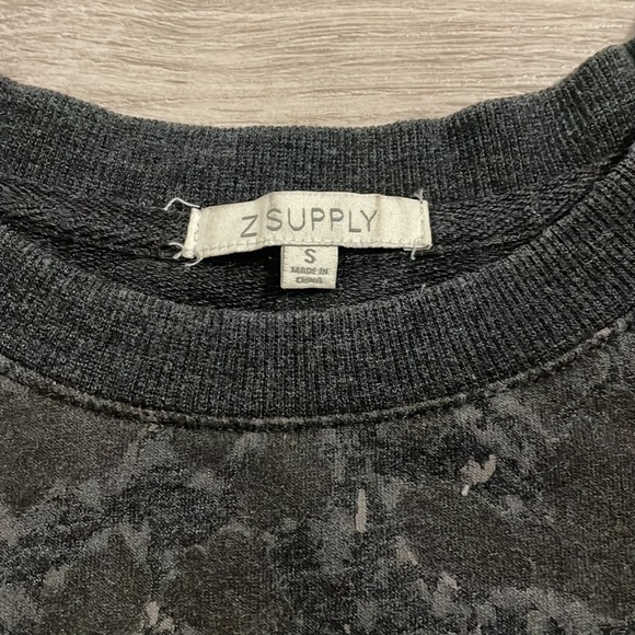 Z Supply sweater - Picture 3 of 3